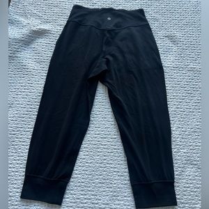 Lululemon pants size 8